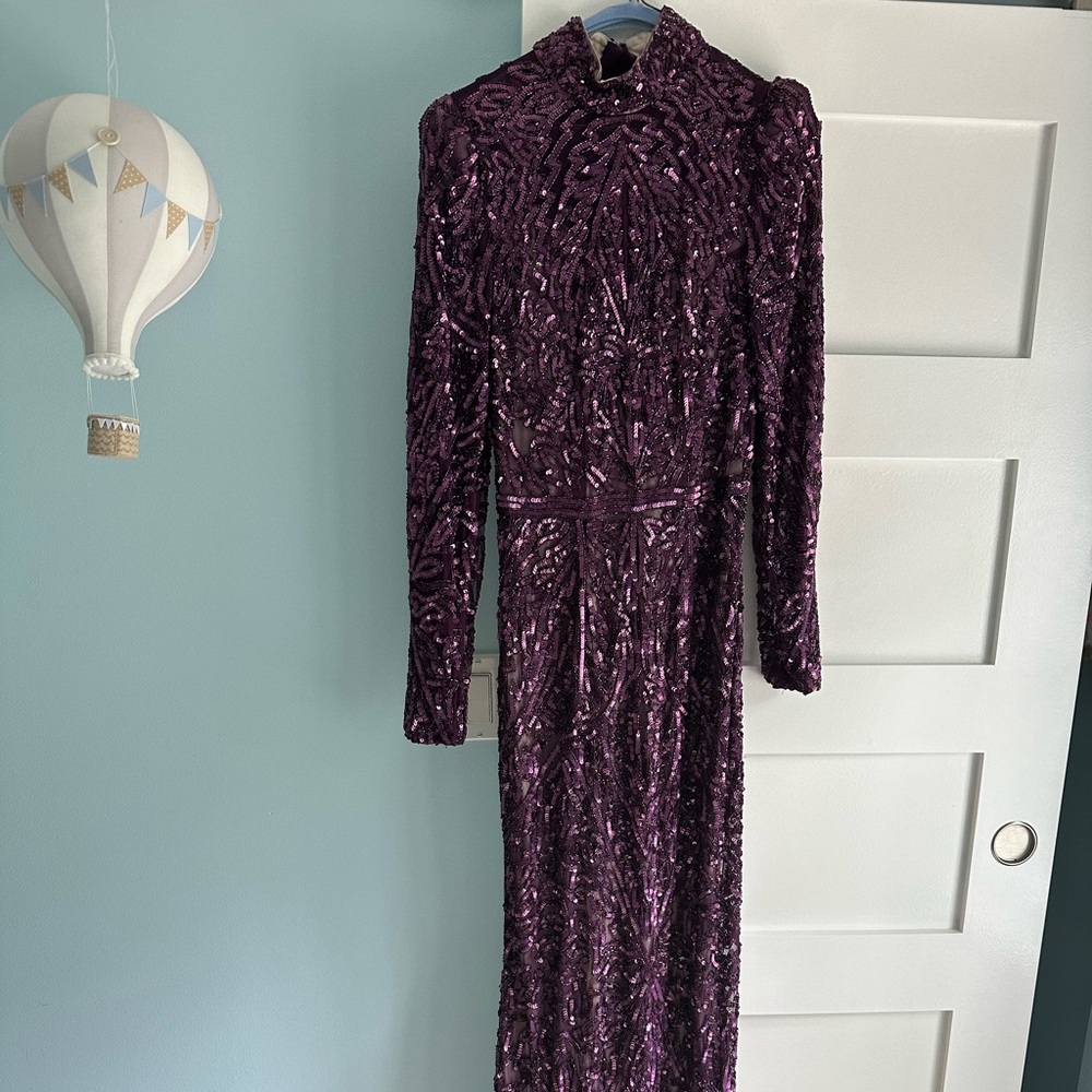 Mac Duggal - Sequin Long Sleeve Column Gown (4729) - Picture 2 of 4